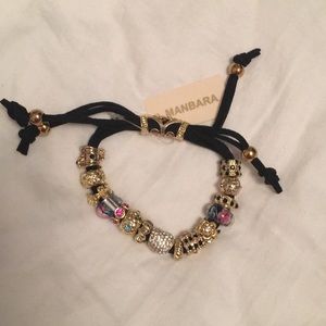 Beautiful pendant rope bracelet